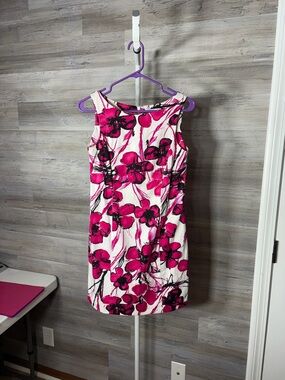 Peter Nygard White Mini Dress with Hot Pink Floral Print 2053